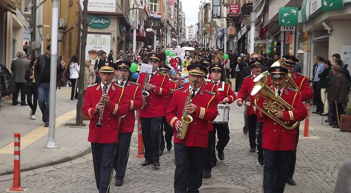 Giresun'dan Millilere klipli destek
